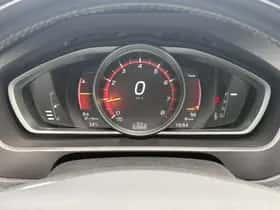 Volvo V40 thumbnail 17