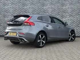 Volvo V40 thumbnail 3