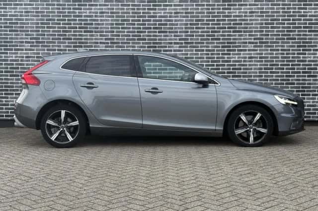 Volvo V40 (2019) thumbnail 6