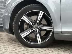 Volvo V40 thumbnail 8