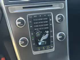 Volvo XC60 thumbnail 18
