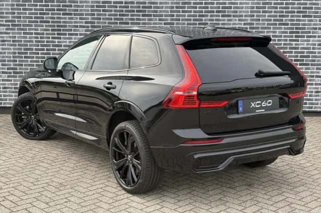 Volvo XC60 (2024) thumbnail 5
