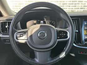 Volvo V60 thumbnail 2