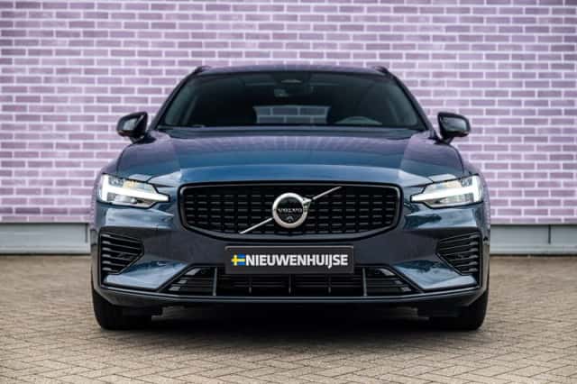 Volvo V60 (2025) thumbnail 5