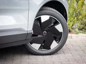 Volvo EX30 thumbnail 5