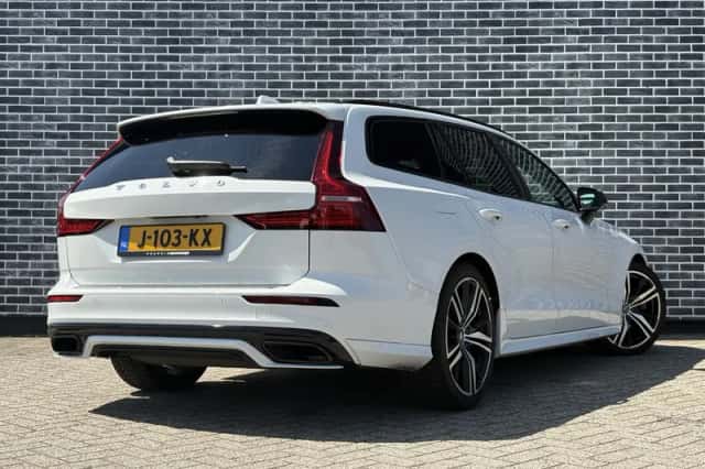 Volvo V60 (2020) thumbnail 6