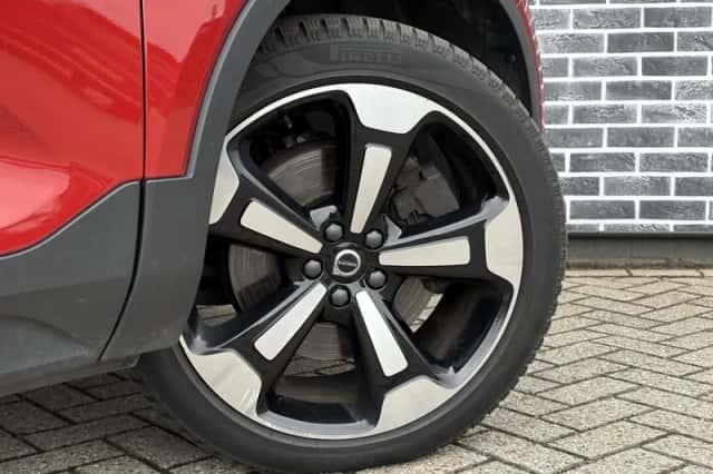 Volvo XC40 (2021) thumbnail 6