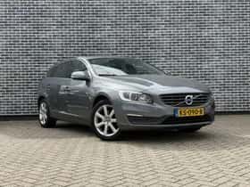 Volvo V60 (2016) thumbnail 4