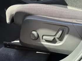 Volvo XC40 thumbnail 16