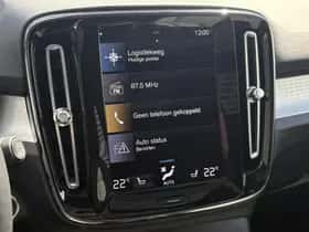 Volvo XC40 thumbnail 25