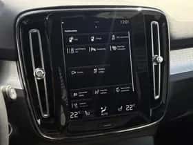 Volvo XC40 thumbnail 26