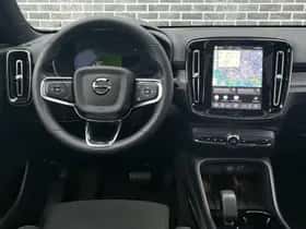 Volvo EX40 thumbnail 18