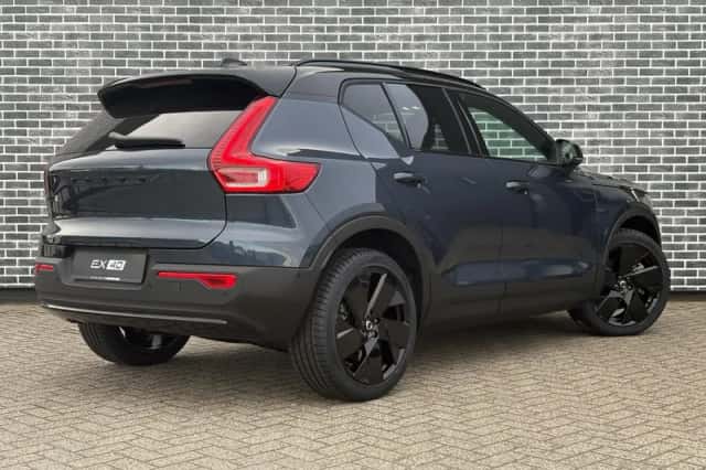 Volvo EX40 (2026) thumbnail 3