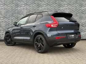 Volvo EX40 thumbnail 5
