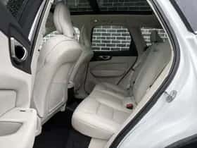 Volvo XC60 thumbnail 14