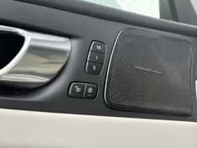 Volvo XC60 thumbnail 17
