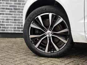 Volvo XC60 thumbnail 8