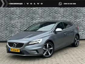 Volvo V40 (2020)