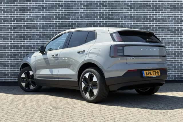 Volvo EX30 (2026) thumbnail 4