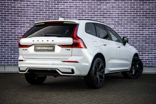 Volvo XC60 (2026) thumbnail 3