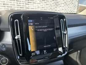 Volvo XC40 thumbnail 19