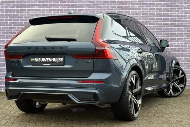 Volvo XC60 (2026) thumbnail 2