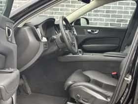Volvo XC60 thumbnail 10