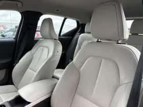 Volvo XC40 (2021) thumbnail 14