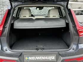 Volvo XC40 (2021) thumbnail 17