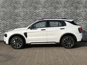 Lynk & Co 01 thumbnail 7