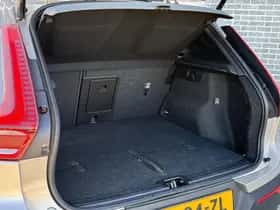 Volvo XC40 thumbnail 12