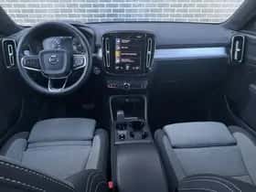 Volvo XC40 thumbnail 16
