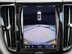 Volvo XC60 (2023) thumbnail 14