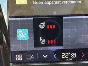 Volvo XC60 (2023) thumbnail 15