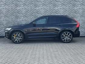 Volvo XC60 (2023) thumbnail 3