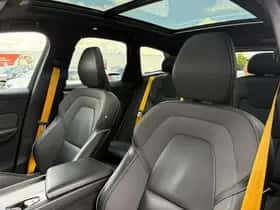 Volvo XC60 (2023) thumbnail 9