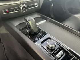 Volvo XC60 thumbnail 16