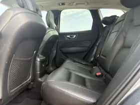Volvo XC60 thumbnail 17