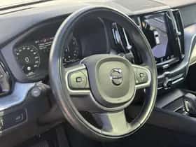 Volvo XC60 thumbnail 11