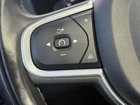 Volvo XC60 thumbnail 24