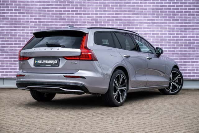 Volvo V60 (2026) thumbnail 2