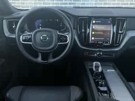 Volvo XC60 thumbnail 17