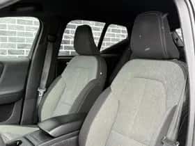 Volvo XC40 thumbnail 16