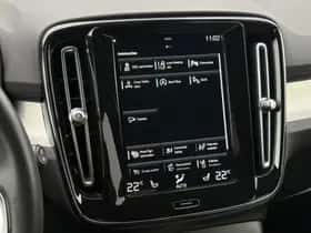 Volvo XC40 thumbnail 23