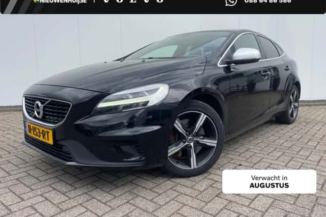 Volvo V40 (2020) thumbnail 1