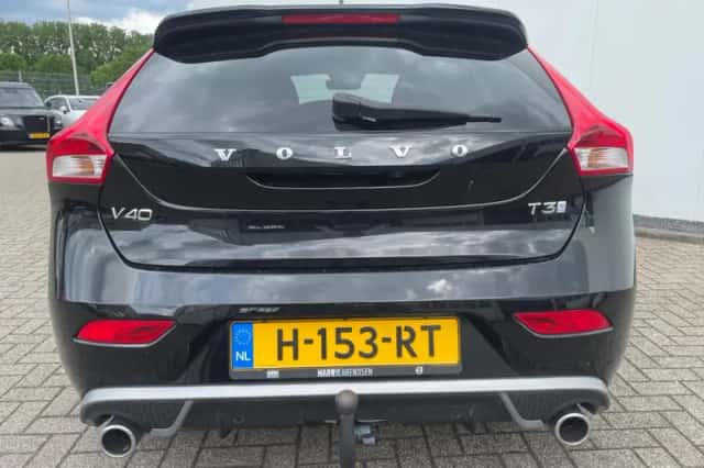 Volvo V40 (2020) thumbnail 5