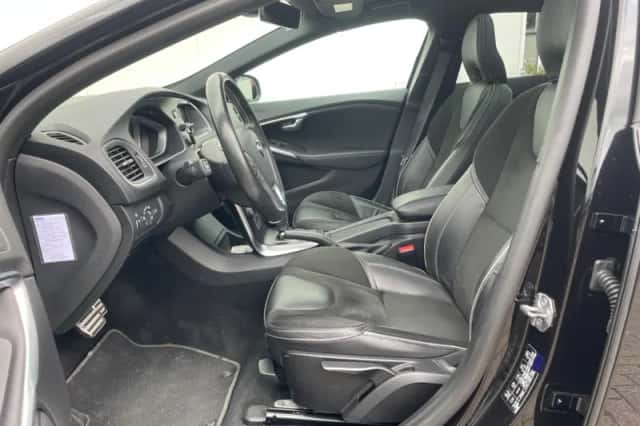 Volvo V40 (2020) thumbnail 6