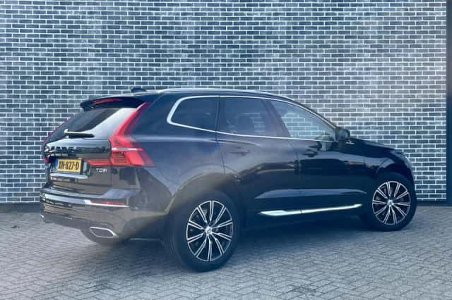 Volvo XC60 (2019) thumbnail 4