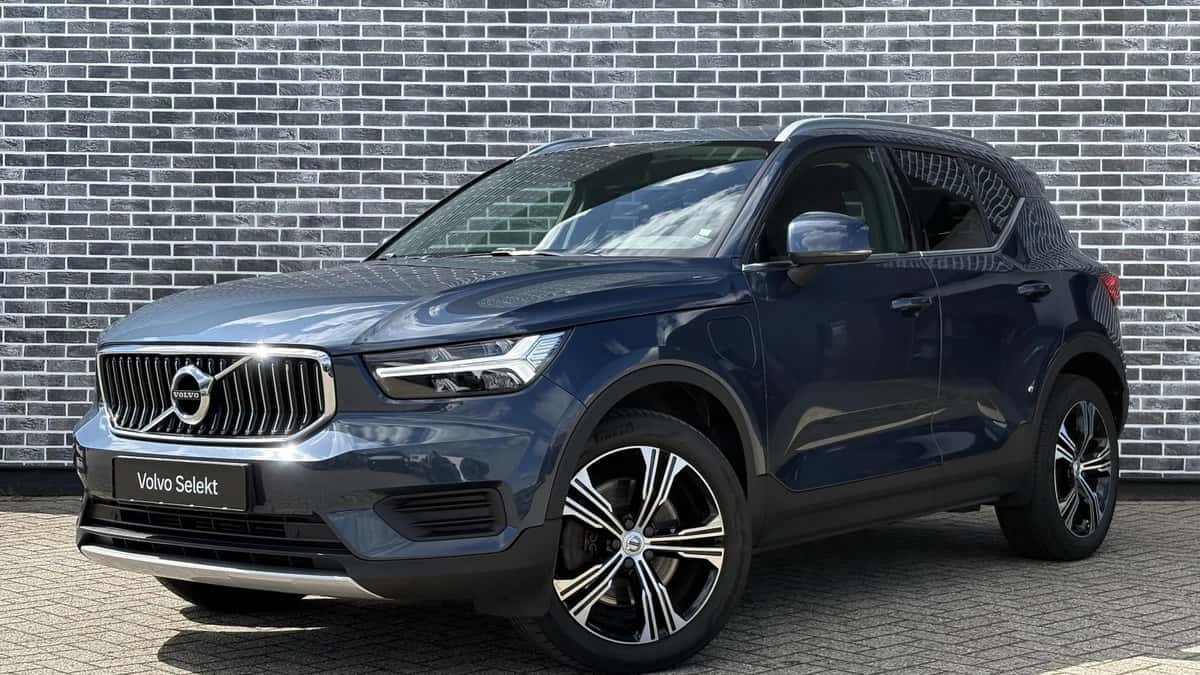 Volvo XC40 — foto 1