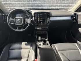 Volvo XC40 thumbnail 17